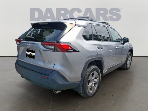 Used 2022 Toyota RAV4 XLE w/ Convenience Package AWD/4WD image 6