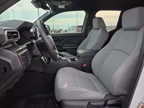 New 2026 Toyota Tacoma SR5 image 9