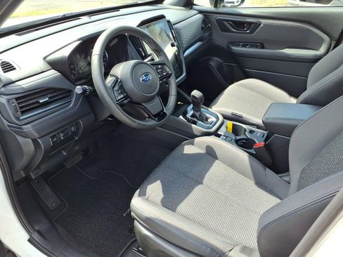 Certified 2025 Subaru Forester Premium AWD/4WD image 13