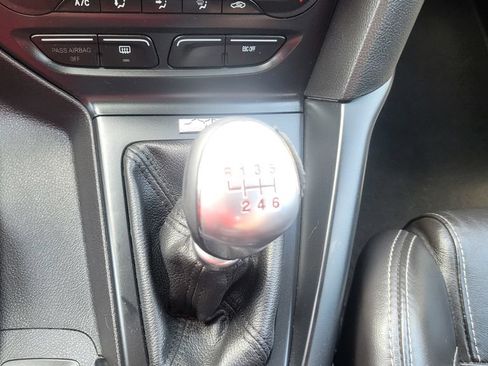 Used 2014 Ford Focus ST w/ Equipment Group 202A FWD image 35