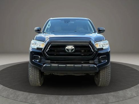 Used 2020 Toyota Tacoma SR image 2