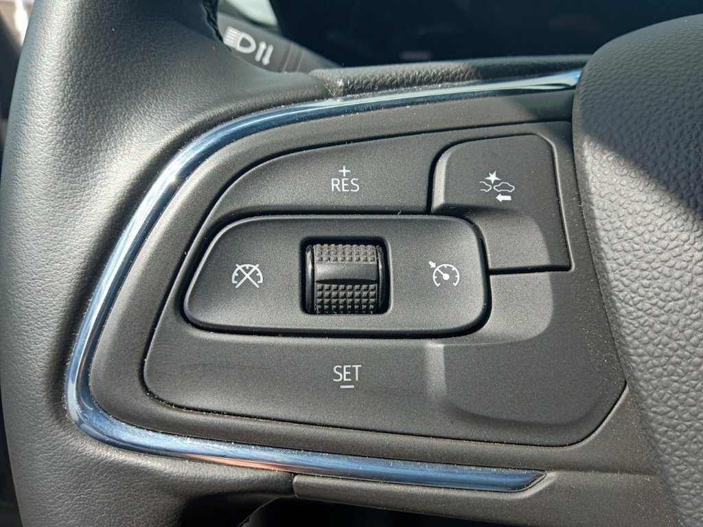 Used 2026 Buick Envista Sport Touring FWD image 14
