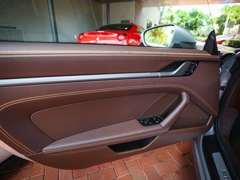 Used 2025 Porsche 911 Carrera RWD image 36