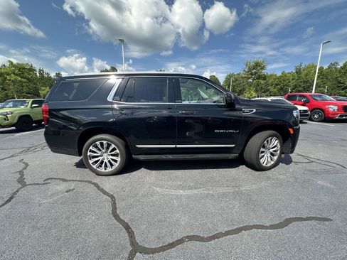 Used 2024 GMC Yukon Denali AWD/4WD image 5