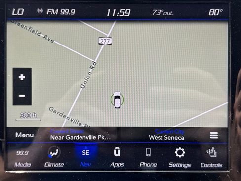 Used 2021 Jeep Grand Cherokee Limited image 28