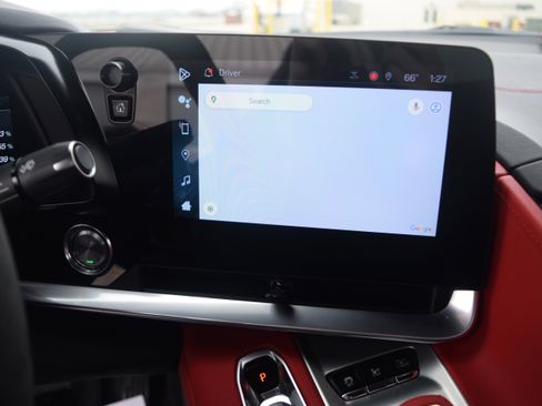 Used 2024 Chevrolet Corvette Stingray Preferred Conv w/ Z51 Performance Package image 9