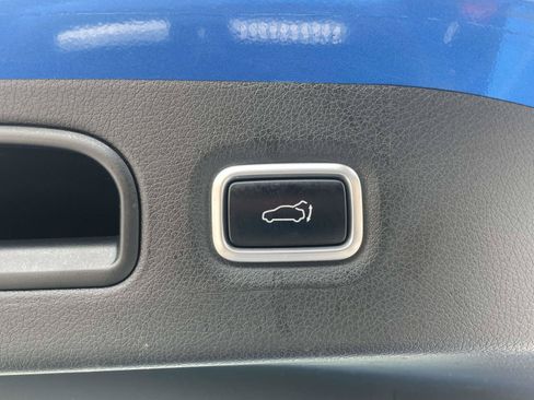 Used 2020 Kia Stinger GT2 RWD image 9