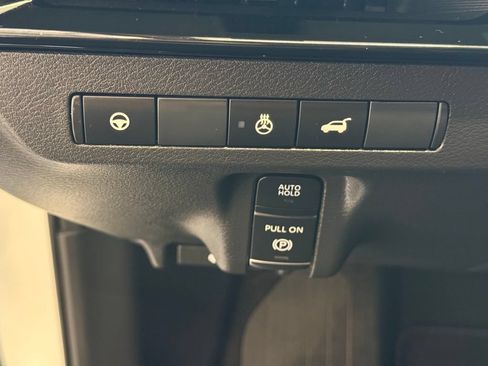Used 2025 Nissan Murano SL AWD/4WD image 25