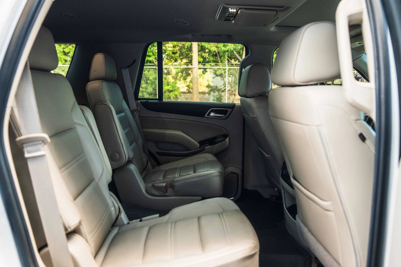 Used 2018 GMC Yukon Denali w/ Open Road Package RWD image 38