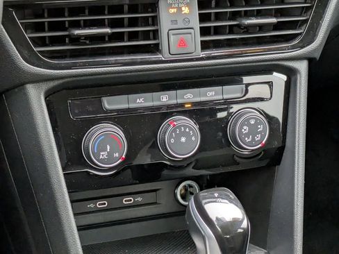 Used 2024 Volkswagen Taos S image 24