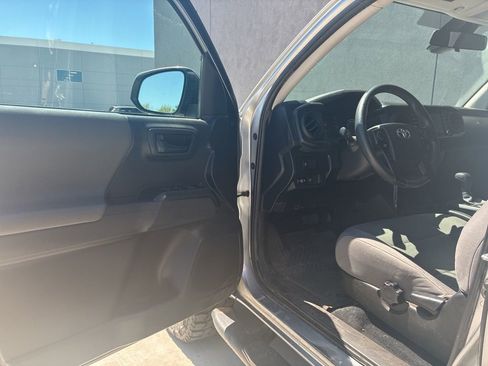 Used 2023 Toyota Tacoma SR AWD/4WD image 15