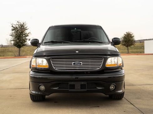 Used 2002 Ford F150 Harley-Davidson image 6