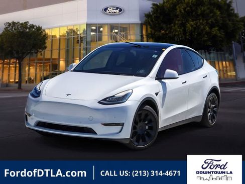 Used 2021 Tesla Model Y Long Range AWD/4WD image 1