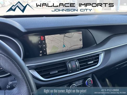 Used 2023 Alfa Romeo Stelvio Ti AWD/4WD image 26