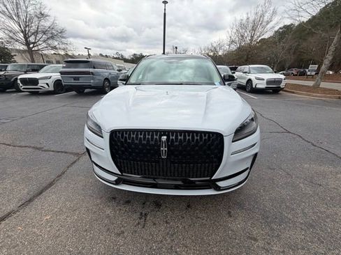 New 2026 Lincoln Corsair Premiere image 2