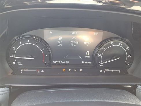 Certified 2022 Lincoln Corsair FWD w/ Equipment Group 101A image 12