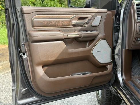 Used 2026 RAM 1500 Limited AWD/4WD image 22