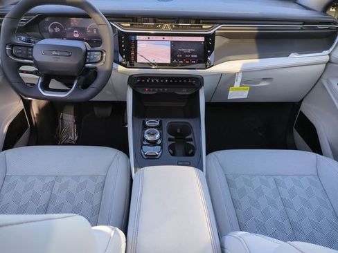 New 2026 Jeep Cherokee Overland image 23