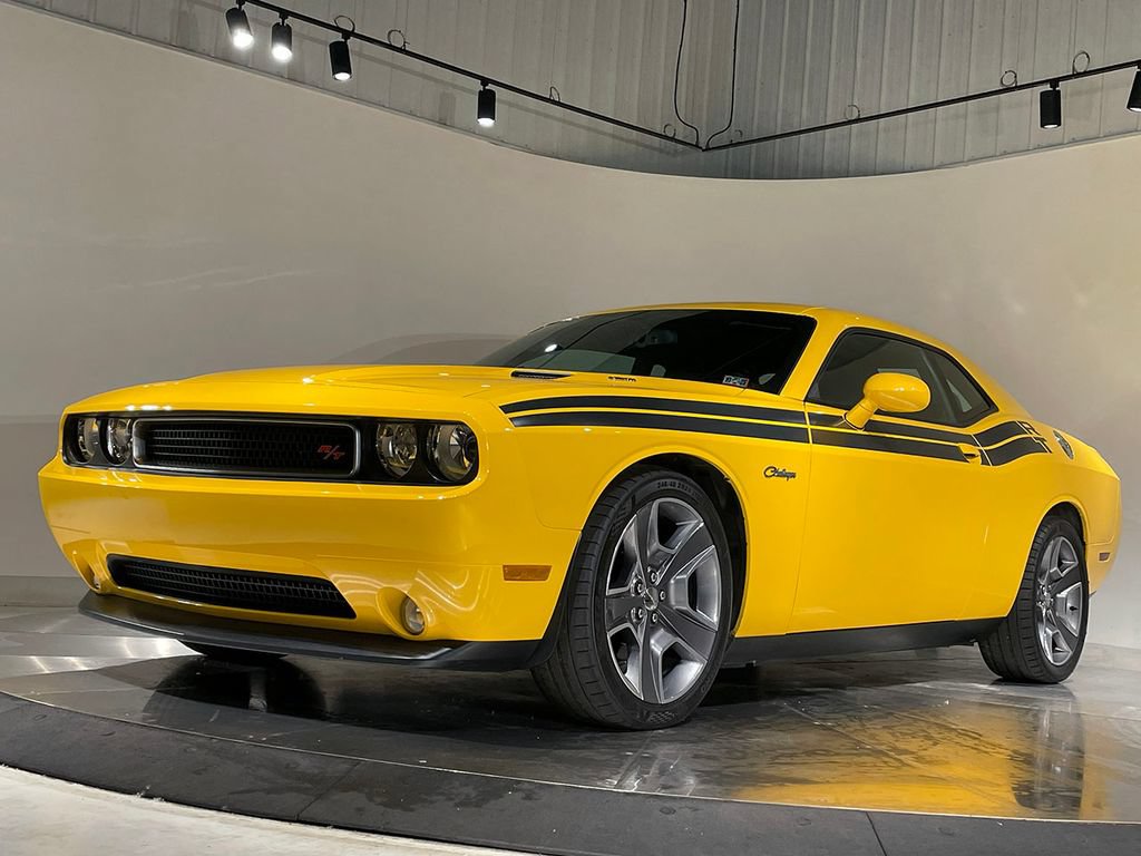 Used 2012 Dodge Challenger R/T RWD image 8