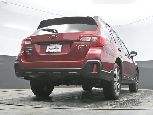 Used 2019 Subaru Outback 2.5i Limited AWD/4WD image 31