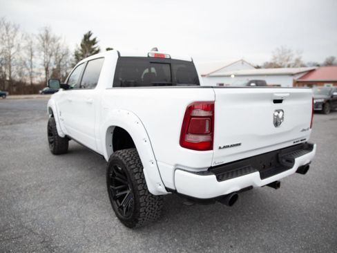 Used 2024 RAM 1500 Laramie image 8