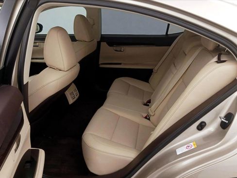 Used 2018 Lexus ES 350 w/ Premier Package image 51