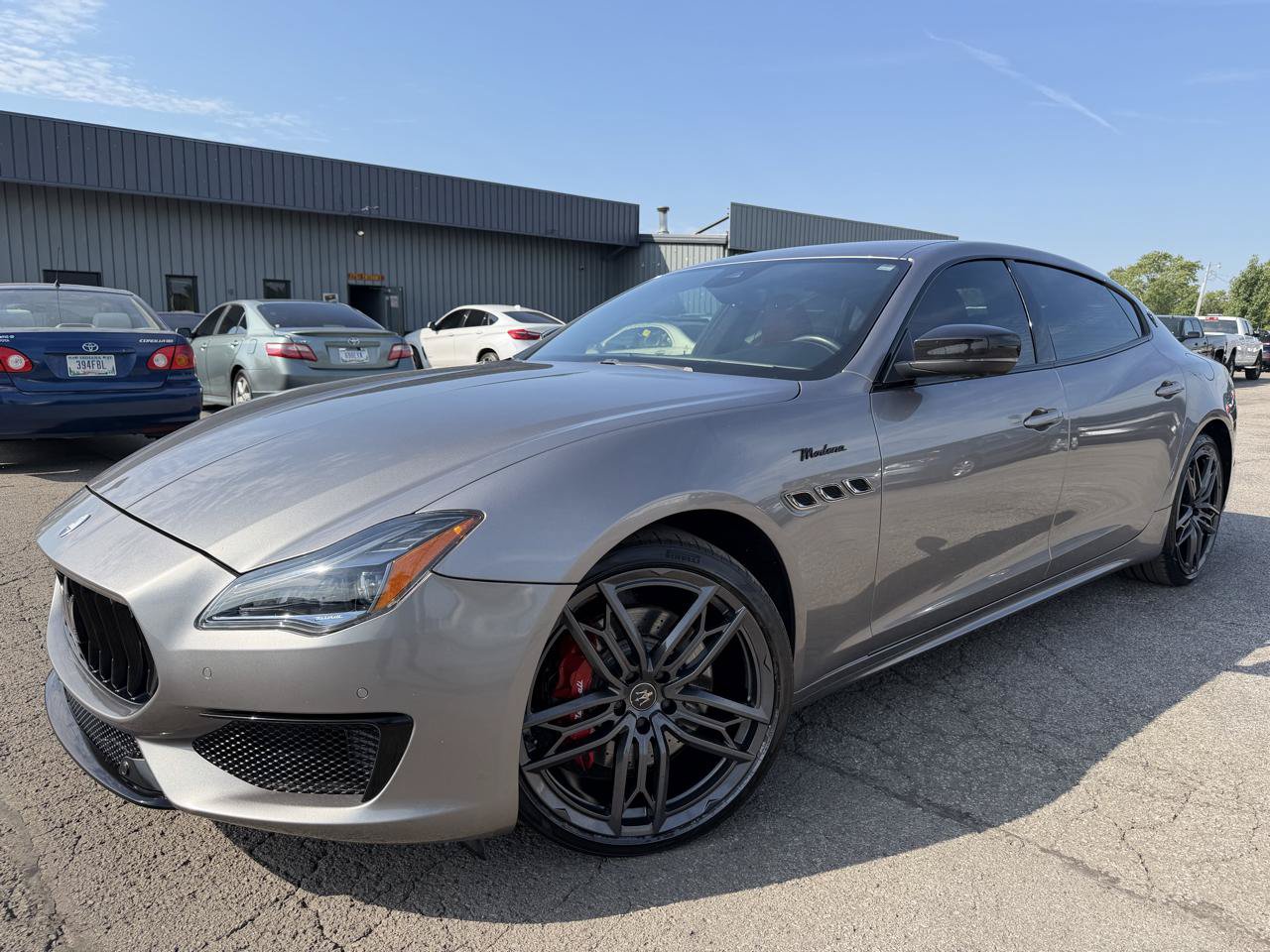 Used 2022 Maserati Quattroporte Modena RWD image 5