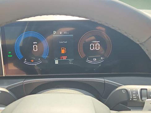New 2026 Hyundai Santa Fe SE AWD/4WD image 17