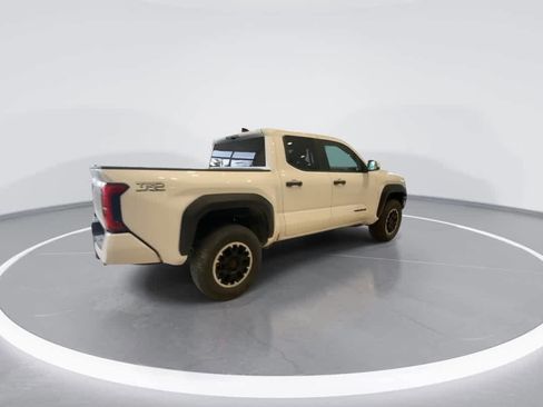 Used 2024 Toyota Tacoma TRD Off-Road AWD/4WD image 8