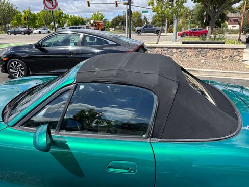 Used 2000 MAZDA MX-5 Miata RWD image 13