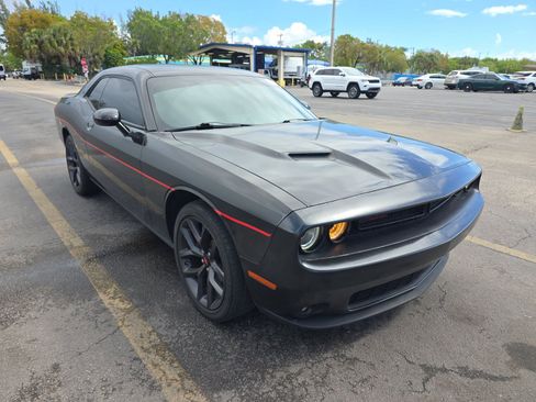 Used 2022 Dodge Challenger SXT w/ Blacktop Package image 4
