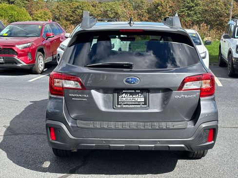 Used 2018 Subaru Outback 2.5i Limited image 4