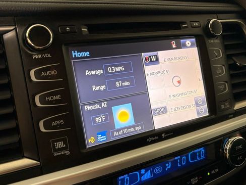 Used 2015 Toyota Highlander Limited w/ Driver Technology Package AWD/4WD image 34
