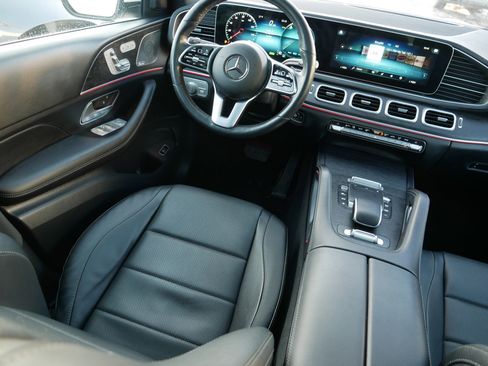 Used 2023 Mercedes-Benz GLS 450 GLS 450 image 9