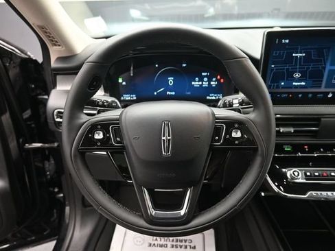 Certified 2023 Lincoln Corsair AWD w/ Equipment Group 101A image 15