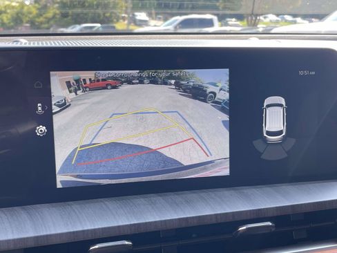 Used 2024 Kia Telluride EX w/ EX Captain's Chair Package FWD image 14