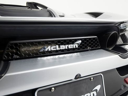 Used 2020 McLaren 720S Performance RWD image 49