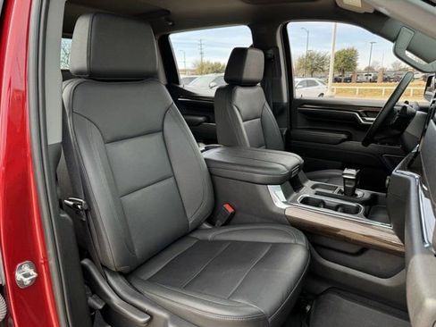 Used 2024 Chevrolet Silverado 1500 LT Trail Boss w/ Convenience Package II image 30