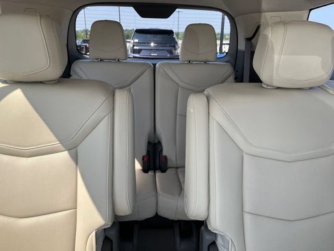 Used 2024 Cadillac XT6 Premium Luxury w/ LPO, Floor Liner Package AWD/4WD image 24