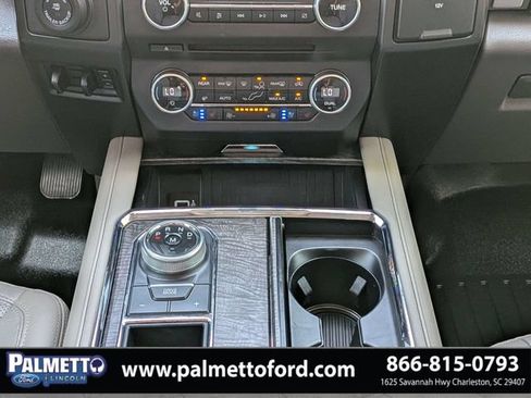 Used 2018 Ford Expedition Limited w/ Equipment Group 301A RWD image 19