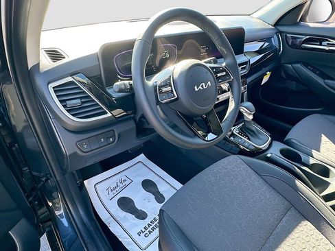 New 2026 Kia Seltos S AWD/4WD image 9