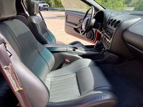 Used 2001 Pontiac Firebird Formula w/ SLP Firehawk Pkg image 20