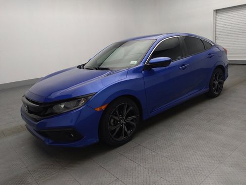 Used 2020 Honda Civic Sport image 2