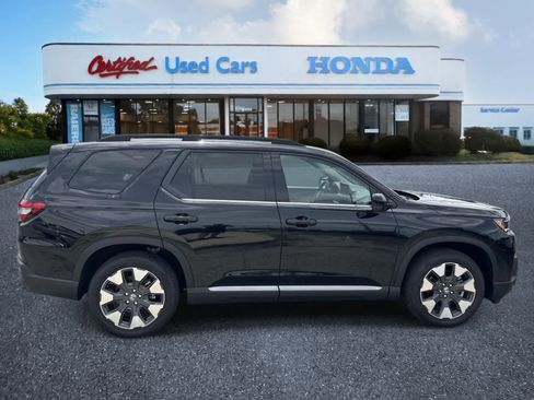 Used 2026 Honda Pilot Elite image 6