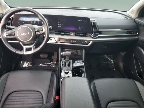 Certified 2025 Kia Sportage SX image 9
