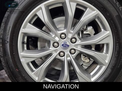Certified 2023 Ford Explorer XLT w/ Equipment Group 202A AWD/4WD image 10