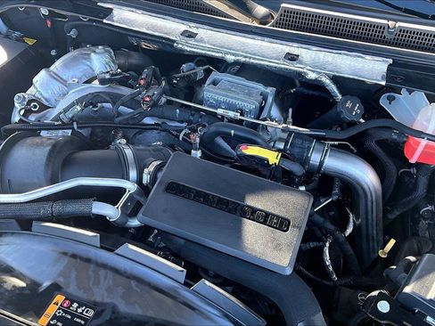 Used 2020 GMC Sierra 2500 AT4 w/ AT4 Premium Package AWD/4WD image 33