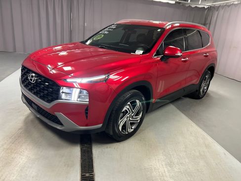 Used 2023 Hyundai Santa Fe SEL image 3