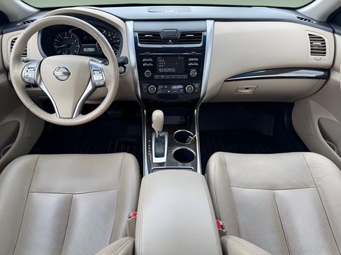 Used 2015 Nissan Altima 2.5 SL w/ Moonroof Package FWD image 15