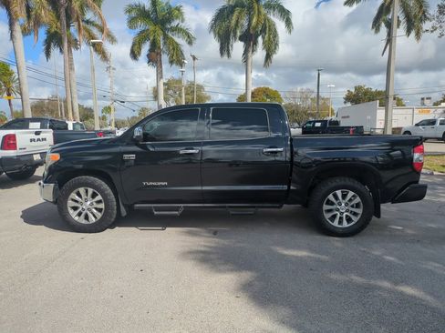 Used 2017 Toyota Tundra Limited w/ Limited Premium Package image 9